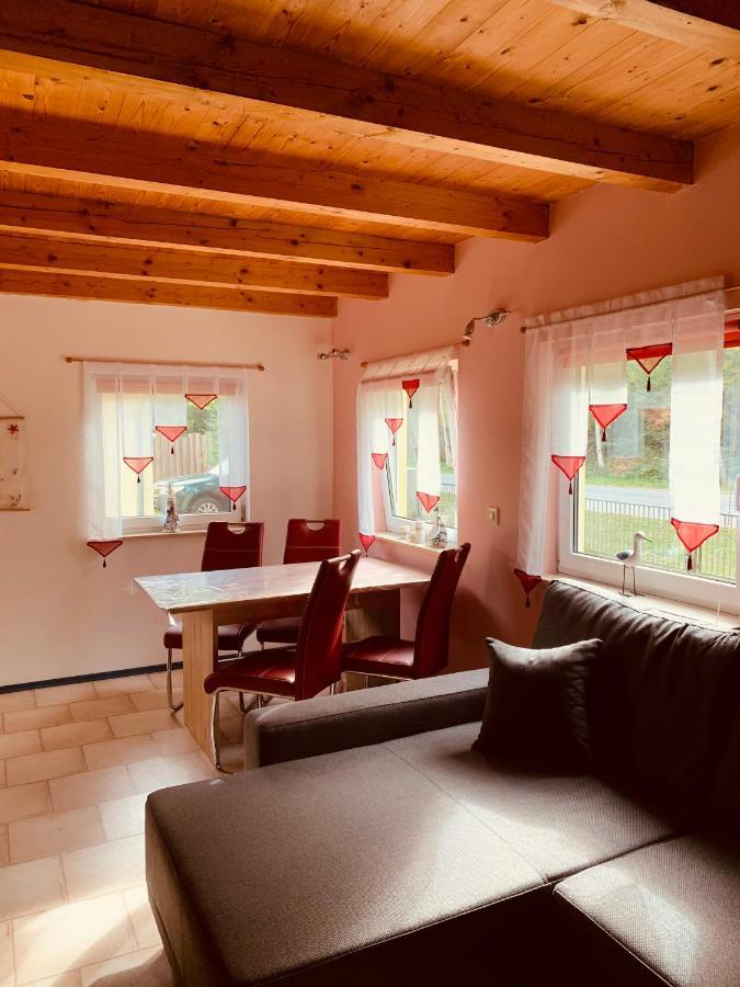 Ferienwohnung Thiemig Neuhaus  Екстериор снимка